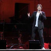 Josh Groban performs at the Bank Atlantic Center | Picture 111493